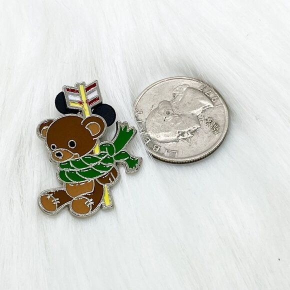 🔮 5/$25 Disney‎ Peter Pan Teddy Bear Pin - Picture 2 of 3